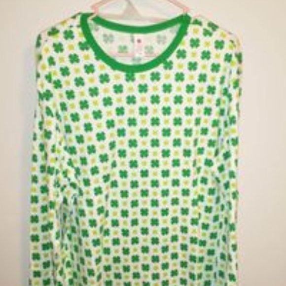 target men/womens shamrock 2 piece pajama set, size Large,  NWT - Picture 2 of 3